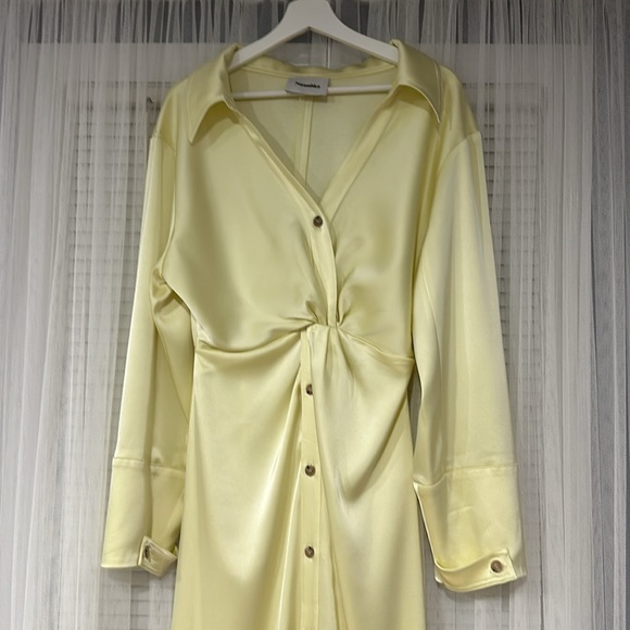 Nanushka Satin Dress Lime Yellow Size Medium - Picture 3 of 7